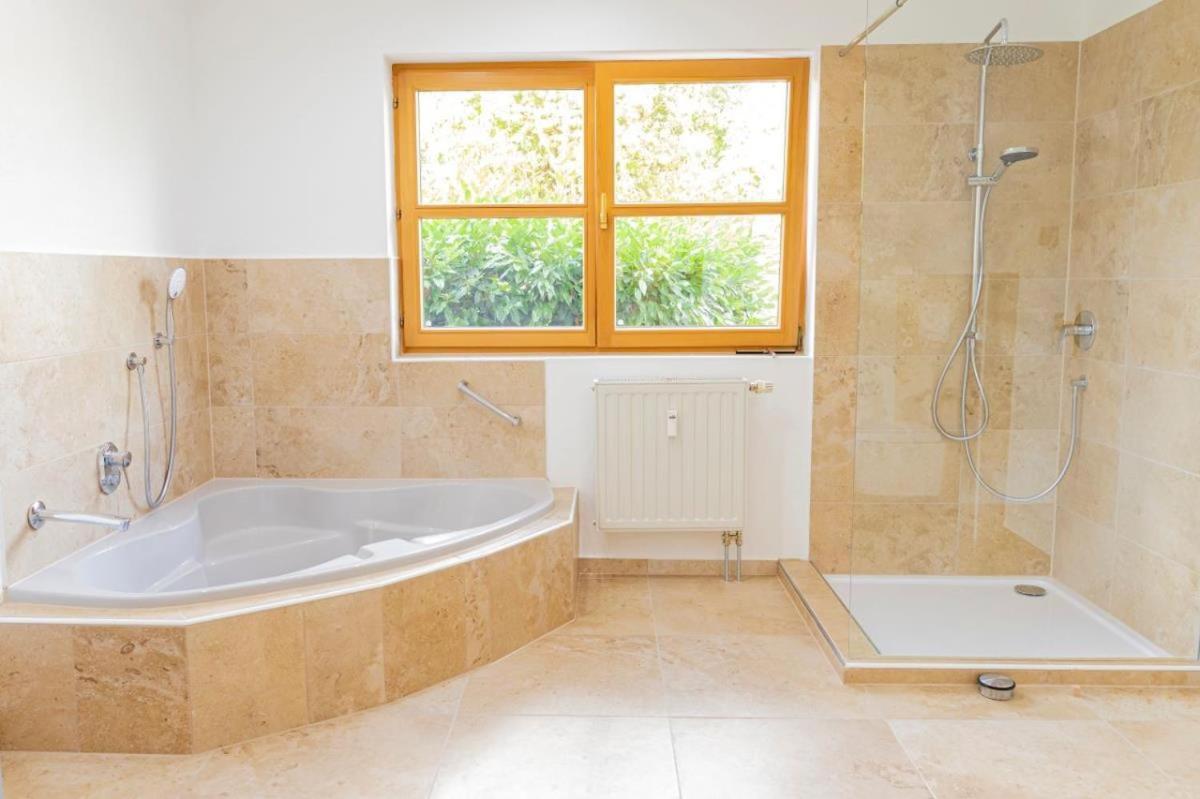 Landvilla Diebach エクステリア 写真